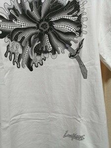 XXLサイズ今期新作 草間彌生×ルイヴィトン最高傑作現代アート芸術的水玉ドットフラワーデザイン一瞬でルイヴィトンと分かる半袖Tシャツ