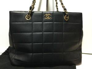 【正規品 美品】CHANEL シャネル チョコバー ラムスキン チェーン トートバッグ ブラック レディース