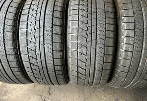 ブリヂストン BLIZZAK VRX 235/50R17 2016年製　スタッドレス　タイヤ　クラウン　レジェンド　ＫＢ１　マジェスタ等に　4本セット