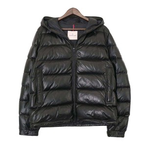 モンクレール GEBROULAZ GIUBBOTTO レザー ダウンジャケット 1A001 01 50118 メンズ ブラック MONCLER 中古 【アパレル・小物】