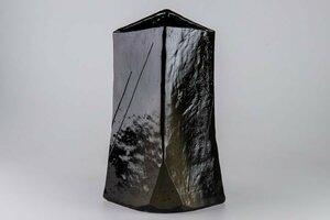 【作家物】『 黒釉 花入 フラワーベース 高さ43.5cm 在銘 15961 』 インテリア オブジェ 壺 花瓶 花生 陶芸 陶磁器 焼物