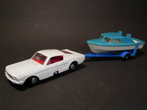 MATCHBOX ８ MUSTANG 9 BOAT ＆ TRAILER FORD フォード マスタング ボート LESNEY マッチボックス レズニー 当時物 MADE IN ENGLAND