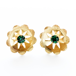 Vintage　1950’s　goldmetal flowermotif rhinestone earrings