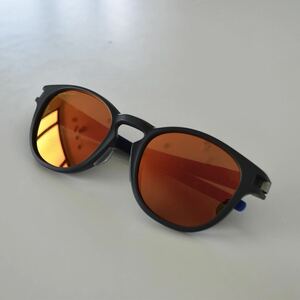 OAKLEY サングラス オークリー ラッチ