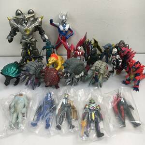 ウルトラマン 怪獣 ソフビ フィギュア 人形 バンダイ BANDAI 特撮 まとめ売り 中古品