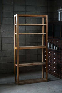  古い無垢材のシンプルな薄型木製棚 / 日本 / 古家具 古道具 古物 アンティーク 食器棚 展示台