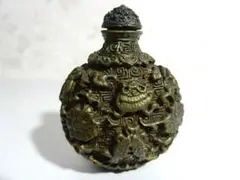 希少な中国骨董鼻煙壺（銅合金、中国伝統八宝紋）