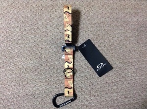 ★新品★オークリー キーチェーン B1B Crazy Camo カモフラ カモ柄 迷彩 デザートカモ カラビナ キーホルダー 雑貨 OAKLEY FOS900509 9H1