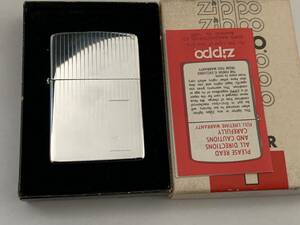 1977年　イタリック体　筆記体ロゴ　ストライプ　ZIPPO　未使用