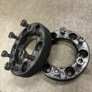 ワイドトレッドスペーサー 6穴　PCD 139.7 30mm P1.5 トヨタ　ミツビシ