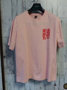 Romwe Tシャツ ピンク × レッド バックプリント 桃 赤 ２枚まで同梱可能！送料１８５円!! USED!!