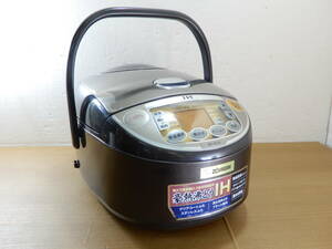 Z3164★\1～ZOJIRUSHI/象印　家庭用　豪熱沸とう　IH炊飯ジャー　容量:５合炊き　model:NP-VC10