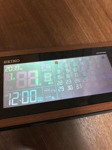 4.24 SEIKO デジタル置き時計　動作品