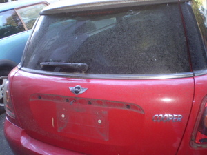 BMW MINI R56 純正 バックドア/リアゲート 赤 カラー851 ガラス付き