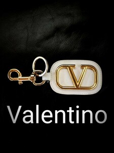 良品　Valentino　ヴァレンティノ　キーホルダー　キーケース　スマートキー　スマートキーケース　カラビナ　チャーム