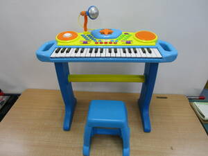 G957★子ども用 電子ミニピアノ おもちゃ 音楽キーボード玩具 椅子付 ブルー★稼働中古品