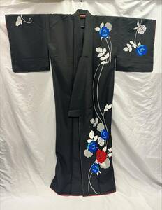 【JK243】着物　女物　単衣　黒色　薔薇　バラ　草　和装　和服　衣装　芝居　演劇　大衆演劇　舞踊　舞台　日本舞踊