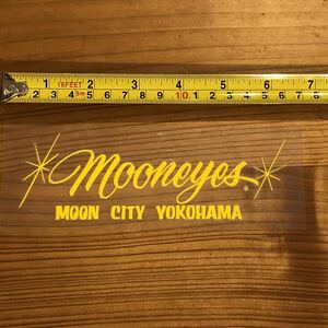 MOON EYES ムーンアイズ BRIGHT 17cm5.5cm ステッカー イエロー 黄色 ムーンアイズ デカール mooneyes 抜きデカール YOKOHAMA 横浜