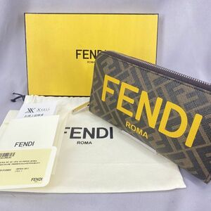 美品 フェンディ 7M0342 ズッカ ラウンドファスナー長財布 PVC FFロゴ ズッカ ロゴ デカロゴ プリント 【yo34】