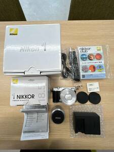 ☆273 Nikon ニコン 1 J5モデル ズームレンズキット NIKKOR VR10-30mm f/3.5-5.6 PD-ZOOM シルバー