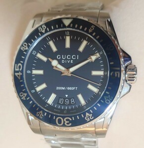 新品未使用　グッチ　gucci　ダイブ　紺　メンズ　腕時計　YA136203　45ミリ　ダイバーズウオッチ DIVE