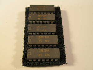 ◎　DM8200N NS DIP-14プロセッサ/マイクロコントローラ 未使用5個で１セット　　管理NO　　506