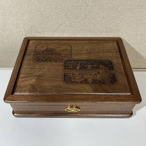 WOODREX 木製 小物入れ 木箱 ジュエリーボックス 宝石箱 レトロ 城 鴨 和風 木彫