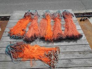 3枚網　6枚セット 中古美品　刺網　魚網　高さ約1m　長さ約23～24m　角目　5cmX5cm　外網約15㎝ 重量19.2約kg ウ番