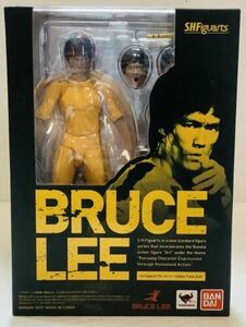Bandai SHFiguarts Bruce Lee Yellow Track Suit Figure 海外 即決