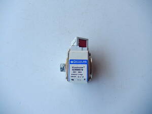 ferraz shawmut protistor Q300072 690v 900A 6,9URD32TTF0900 EN60269 ヒューズ Fuse Link