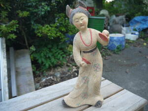 【A30724】中国古玩 中国古美術 唐物 灰陶 加彩婦人俑 高さ30cm コレクター放出品