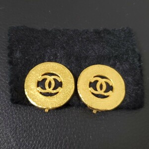 1円～CHANEL シャネル ココマーク イヤリング ヴィンテージ ゴールドカラー 箱付き 994