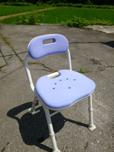 ●介護用椅子…浴室等々(^^)/折り畳み式　●除菌洗浄済品H6096富