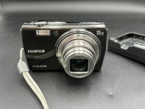FUJIFILM FinePix F200EXR デジタルカメラ 