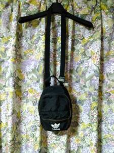 中古/adidas Orijinals アディダスオリジナルス/レディース ミニ ショルダーバッグ ショルダーポーチ 小さい 鞄 バッグ かばん