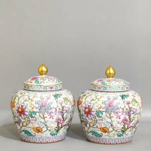 大清乾隆年製款 靈芝花卉茶叶罐一対 陶磁器 中国美術 工芸品 唐物 置物 賞物 CH14