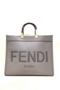 経堂) フェンディ FENDI 23SS現行品 サンシャイン ミディアム グレーレザーショッパー 定価￥385,000- 8BH386ABVLF1BZC