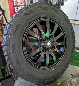 N-VAN アクティ ハイゼット アトレー クリッパー キャリィ 12インチ トーヨー オープンカントリーRT 145/80R12 80/78N