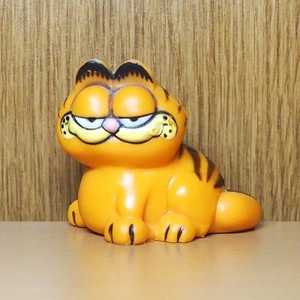 ガーフィールド　フィギュア　PVC　座り　Garfield 　アメトイ　アメリカ　キャラクター　ネコ