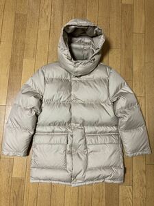 茶タグ MONCLER PARIS ダウンジャケット 00 ベージュ モンクレール パリス ビンテージ