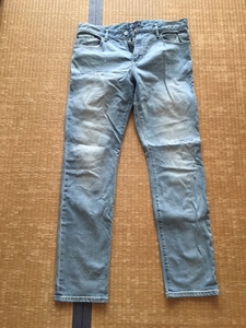 GAP＊ダメージジーンズ＊スキニー＊美USED＊３３ｘ３２インチ＊色薄