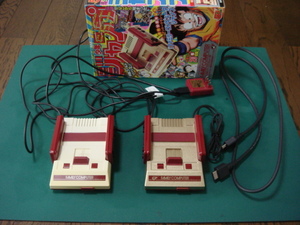 ☆中古良品☆　ニンテンドークラシックミニ　ファミリーコンピューター＋週刊少年ジャンプバージョン２セット＋おまけ　