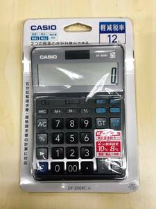 【新品未使用】カシオ　軽減税率電卓　DF-200RC-N　実務電卓　デスクタイプ　CASIO　定価4378円