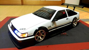 1/10　AE86　レビン　メーカー不明　中古　ボディのみ　ヨコモLEDライトユニット付き