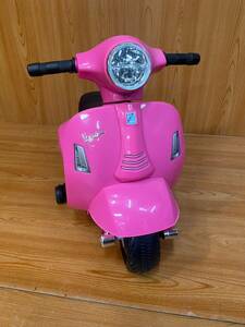 ★a-117　ベスパ GTS mini　電動の乗りもの玩具 子供用 電動バイク 乗用バイク 電動乗用玩具 ピンク