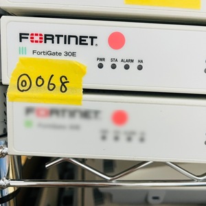 ◎068【通電OK】Fortinet FortiGate 30E FG-30E ファイアウォール FW セキュア SD-WAN SOCプロセッサ フォーティネット フォーティゲート