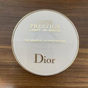 DIOR ディオール スノーパーフェクト　ライト　クッションファンデ