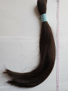 髪束 髪の毛 ヘアドネーション 20代前半女性 30cm63g