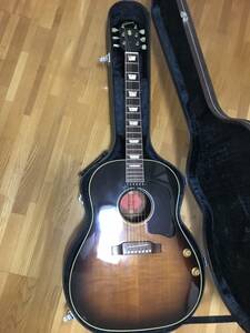 Gibson J-160E ギブソン