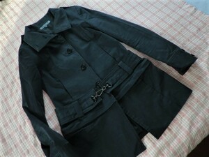 ★マウジー BLACK by moussy★サイズ2　2way以上複数アレンジ可　裾丈変更可　素敵なジャケット　ストレッチ付　ウエストベルト付　黒色